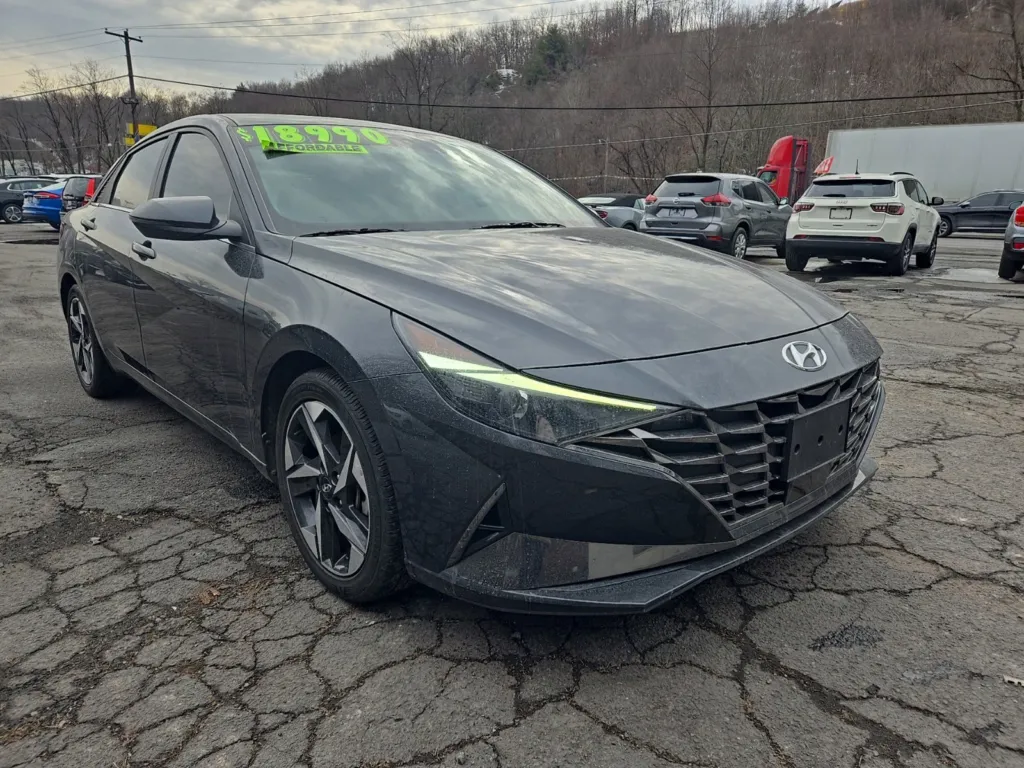 2022 Hyundai Elantra SEL for sale in Tamaqua, PA