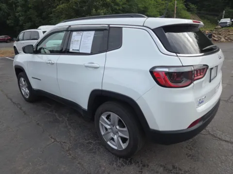 More photos of 2022 Jeep Compass Latitude at Outten Chrysler Dodge Jeep Ram of Tamaqua, PA