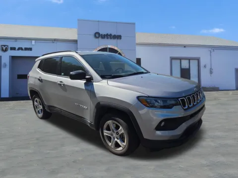 Silver 2024 Jeep Compass Latitude for sale in Tamaqua, PA