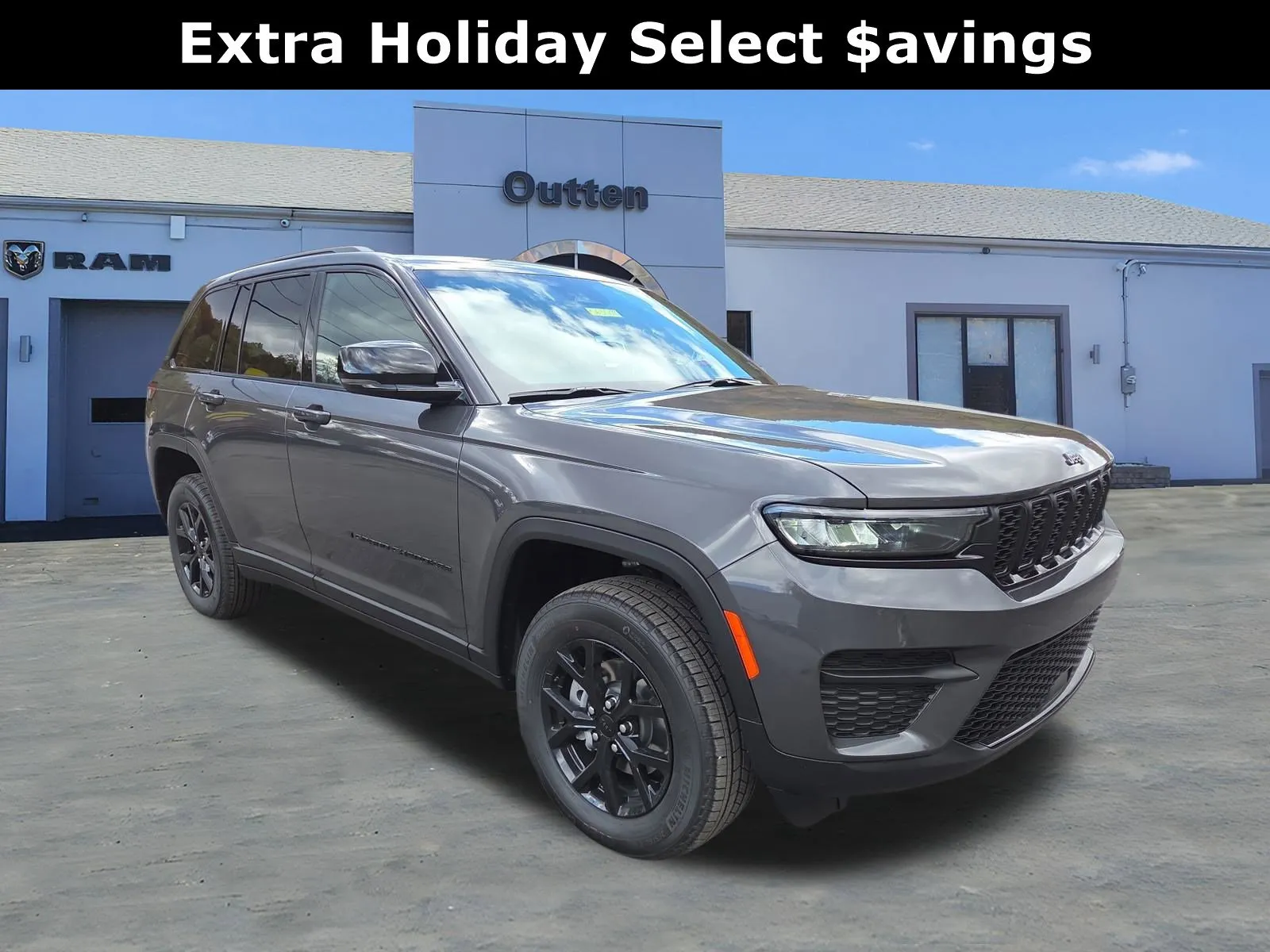 Gray 2025 Jeep Grand Cherokee Altitude X for sale in Tamaqua, PA