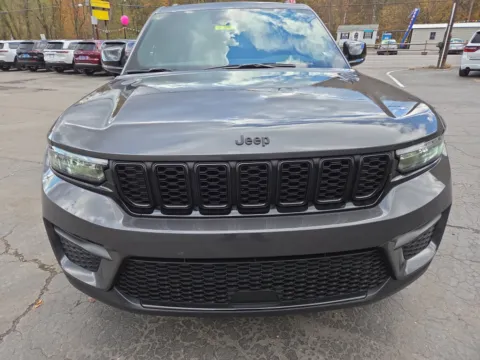 More photos of 2025 Jeep Grand Cherokee Altitude X at Outten Chrysler Dodge Jeep Ram of Tamaqua, PA