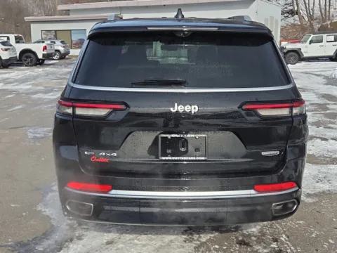 More photos of 2021 Jeep Grand Cherokee L Summit at Outten Chrysler Dodge Jeep Ram of Tamaqua, PA