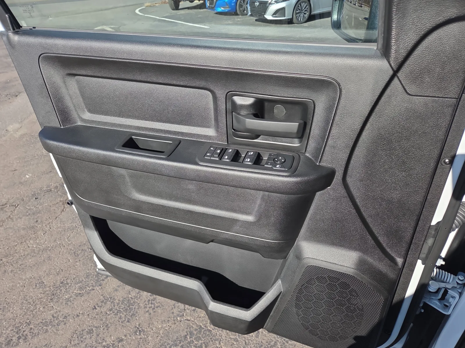 2026 RAM 2500 Tradesman - Photo 8