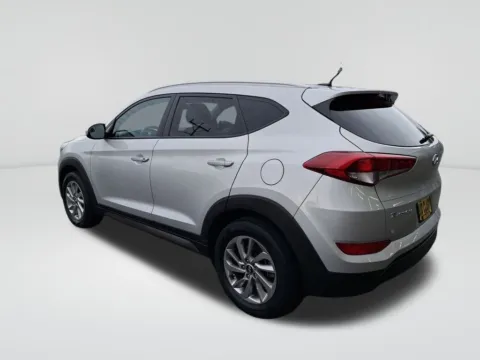 Another view of 2016 Hyundai Tucson SE for sale in Auburn, WA at Auburn CDJR