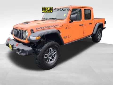 Orange 2025 Jeep Gladiator Mojave for sale in Auburn, WA