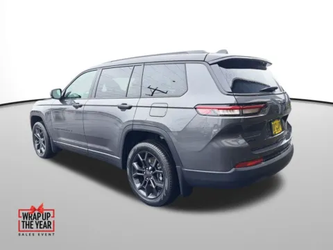 Another view of 2025 Jeep Grand Cherokee L Limited for sale in Auburn, WA at Auburn CDJR