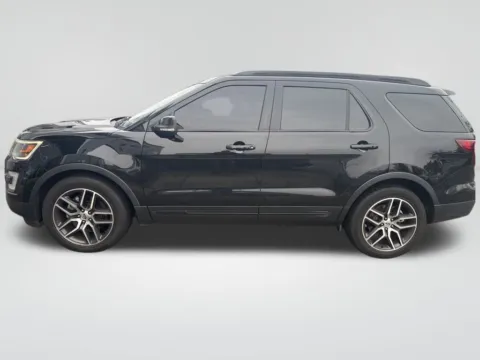 Photos of 2017 Ford Explorer Sport for sale in Auburn, WA at Auburn CDJR