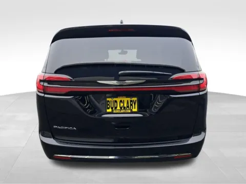 More photos of 2026 Chrysler Pacifica Select at Bud Clary Auburn CDJR, WA
