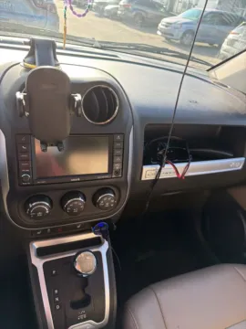 Another view of 2015 Jeep Compass Limited for sale in Auburn, WA at Auburn CDJR