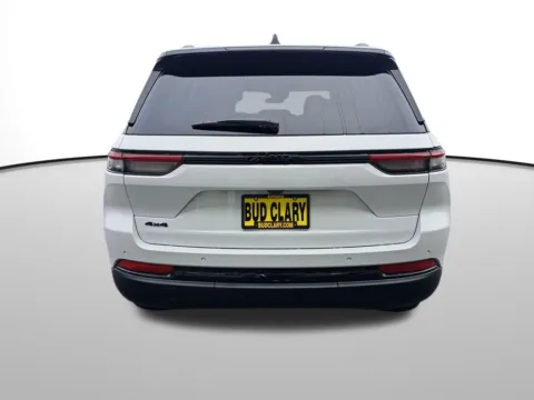 More photos of 2025 Jeep Grand Cherokee Altitude X at Auburn CDJR, WA