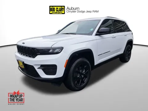 White 2025 Jeep Grand Cherokee Altitude X for sale in Auburn, WA