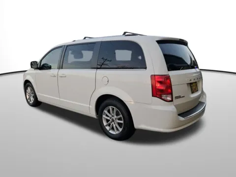 Another view of 2019 Dodge Grand Caravan SXT for sale in Auburn, WA at Auburn CDJR