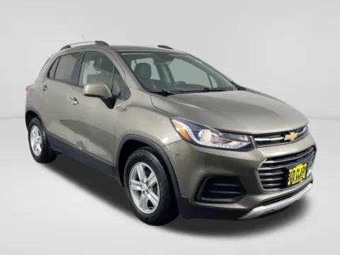Another view of 2021 Chevrolet Trax LT for sale in Auburn, WA at Auburn CDJR