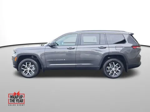 Photos of 2025 Jeep Grand Cherokee L Limited for sale in Auburn, WA at Auburn CDJR