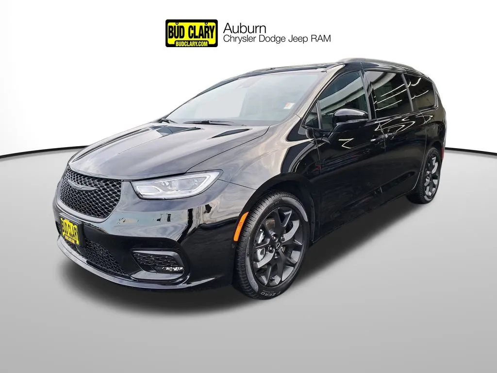 Black 2026 Chrysler Pacifica Select for sale in Auburn, WA