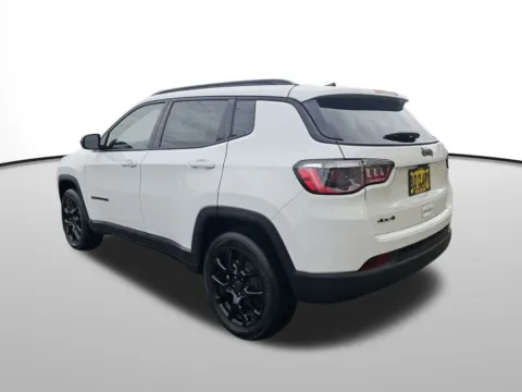 Another view of 2026 Jeep Compass Latitude for sale in Auburn, WA at Auburn CDJR