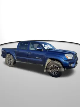Photos of 2014 Toyota Tacoma for sale in Auburn, WA at Auburn CDJR