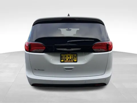 More photos of 2026 Chrysler Voyager LX at Bud Clary Auburn CDJR, WA