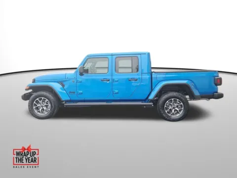 Photos of 2026 Jeep Gladiator Sport S for sale in Auburn, WA at Auburn CDJR