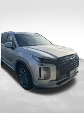 Photos of 2023 Hyundai Palisade SEL for sale in Auburn, WA at Bud Clary Auburn CDJR