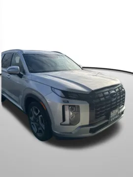 Photos of 2023 Hyundai Palisade SEL for sale in Auburn, WA at Auburn CDJR