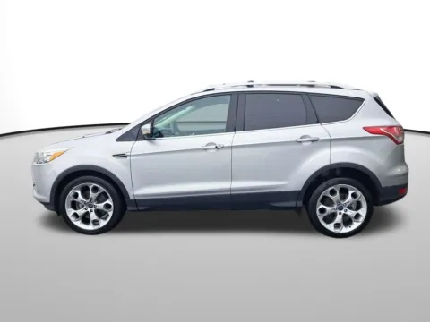 Photos of 2013 Ford Escape Titanium for sale in Auburn, WA at Auburn CDJR