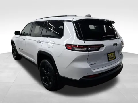 Another view of 2025 Jeep Grand Cherokee L Limited for sale in Auburn, WA at Bud Clary Auburn CDJR