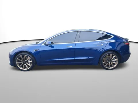 Photos of 2018 Tesla Model 3 Mid Range for sale in Auburn, WA at Auburn CDJR