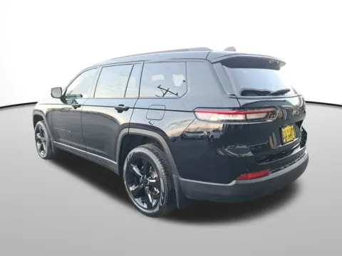 Another view of 2025 Jeep Grand Cherokee L Limited for sale in Auburn, WA at Bud Clary Auburn CDJR