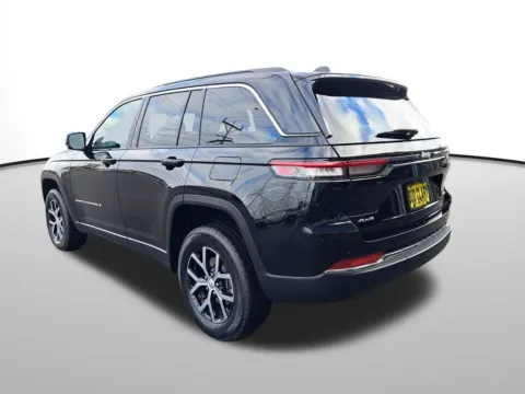 Another view of 2025 Jeep Grand Cherokee Limited for sale in Auburn, WA at Bud Clary Auburn CDJR