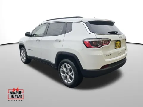 Another view of 2026 Jeep Compass Latitude for sale in Auburn, WA at Auburn CDJR