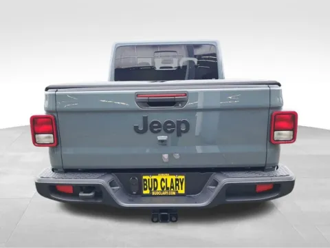 More photos of 2026 Jeep Gladiator Sport S at Bud Clary Auburn CDJR, WA