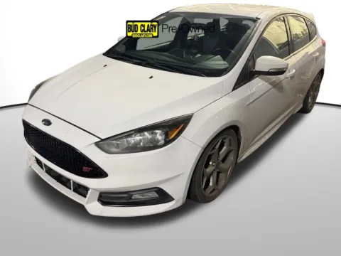 White 2018 Ford Focus ST for sale in Auburn, WA