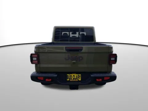 More photos of 2026 Jeep Gladiator Rubicon at Auburn CDJR, WA