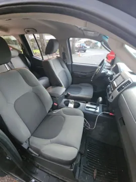 More photos of 2011 Nissan Xterra S at Auburn CDJR, WA