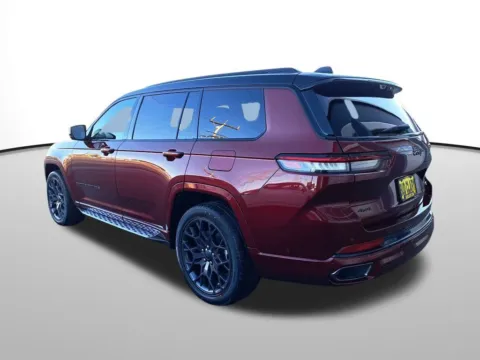 Another view of 2025 Jeep Grand Cherokee L Summit for sale in Auburn, WA at Bud Clary Auburn CDJR