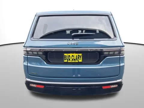 More photos of 2026 Jeep Grand Wagoneer at Bud Clary Auburn CDJR, WA