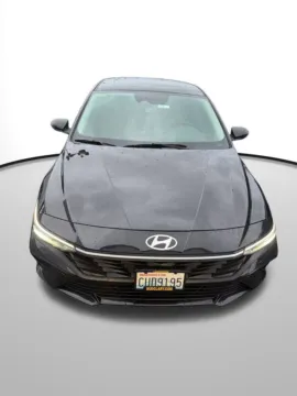 Photos of 2025 Hyundai Elantra Hybrid Limited for sale in Auburn, WA at Auburn CDJR