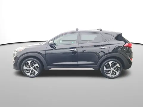 Photos of 2017 Hyundai Tucson Limited for sale in Auburn, WA at Bud Clary Auburn CDJR