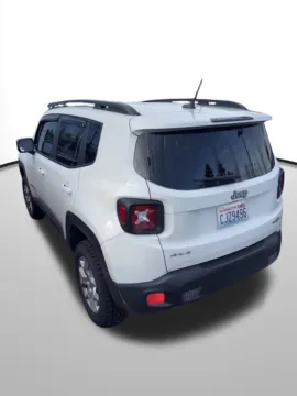 More photos of 2017 Jeep Renegade Latitude at Auburn CDJR, WA