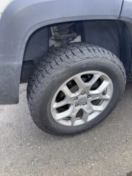 Another view of 2017 Jeep Renegade Latitude for sale in Auburn, WA at Auburn CDJR