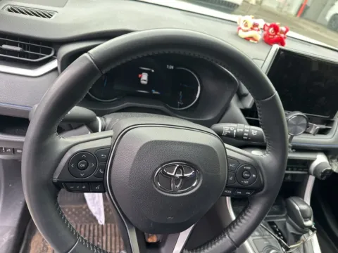 Another view of 2023 Toyota RAV4 Hybrid SE for sale in Auburn, WA at Auburn CDJR