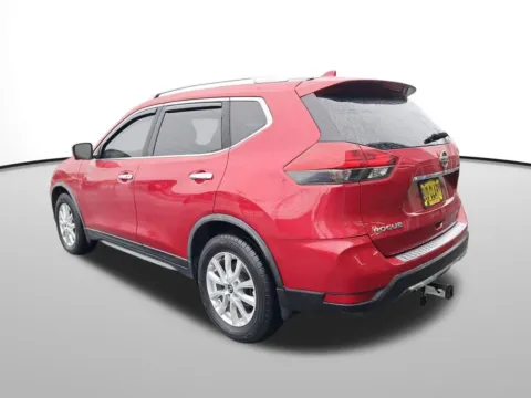 Another view of 2017 Nissan Rogue SV for sale in Auburn, WA at Bud Clary Auburn CDJR