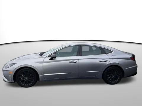 Photos of 2020 Hyundai Sonata SEL Plus for sale in Auburn, WA at Bud Clary Auburn CDJR