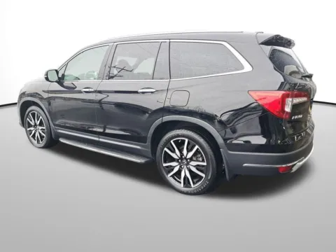 Another view of 2019 Honda Pilot Elite for sale in Auburn, WA at Bud Clary Auburn CDJR