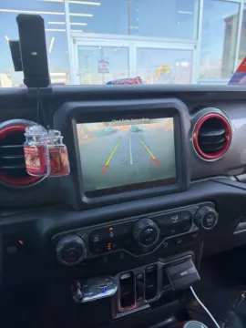 Another view of 2018 Jeep Wrangler Unlimited Sahara for sale in Auburn, WA at Bud Clary Auburn CDJR