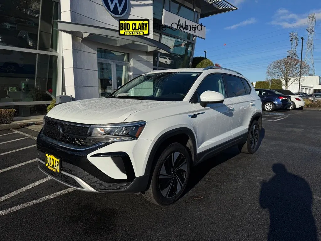 White 2024 Volkswagen Taos 1.5T SE for sale in Auburn, WA