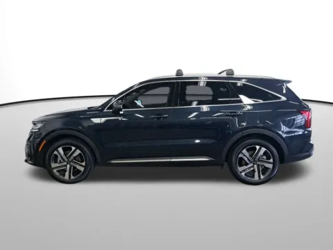 Photos of 2023 Kia Sorento Hybrid EX for sale in Auburn, WA at Bud Clary Auburn CDJR