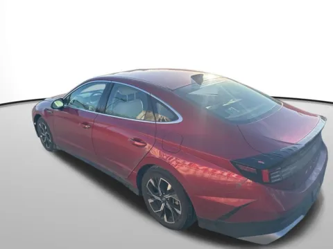 Another view of 2024 Hyundai Sonata SEL for sale in Auburn, WA at Bud Clary Auburn CDJR