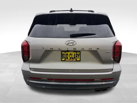 More photos of 2024 Hyundai Palisade Calligraphy at Bud Clary Auburn CDJR, WA